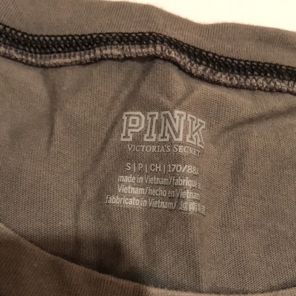 New Victoria’s Secret pink top logo S Longer style - Picture 5 of 5